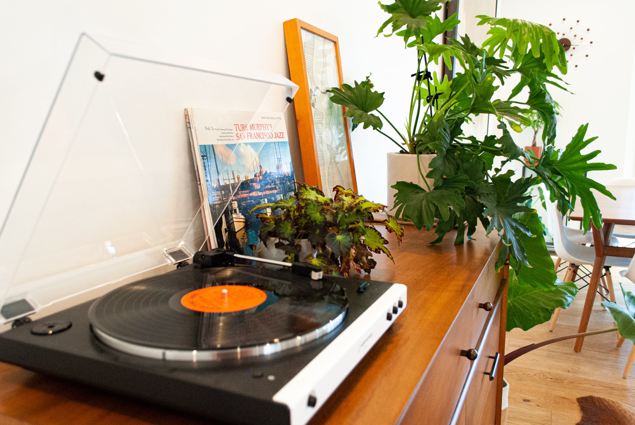 Home in San Francisco · ★4.98 · 3 bedrooms · 3 beds · 2 baths - Image 13