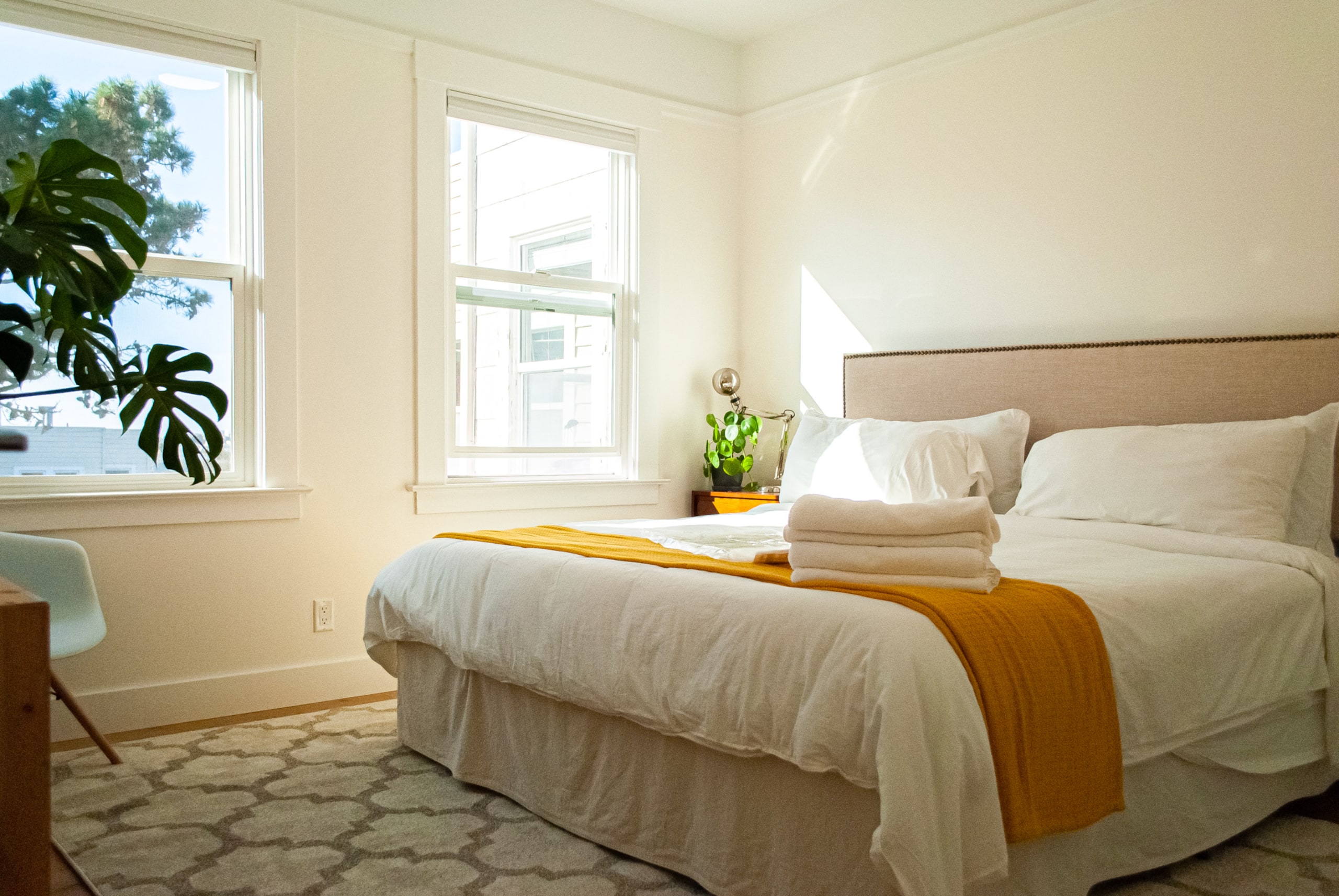 Home in San Francisco · ★4.98 · 3 bedrooms · 3 beds · 2 baths - Image 18
