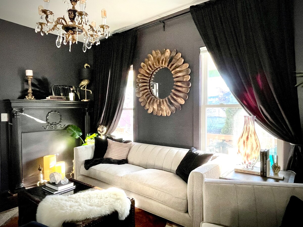 ห้องนั่งเล่นที่ 1 ชั้น 1