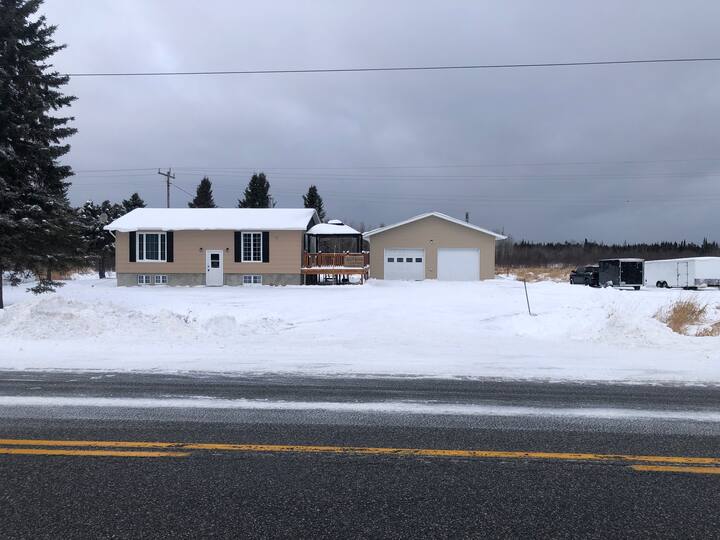 50 Acres of Northern Adventure Houses for Rent in Strickland, Ontario