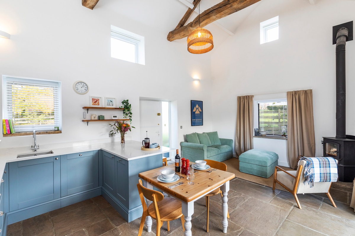 Successful Airbnb property: Beautiful barn conversion - Leeds in Leeds