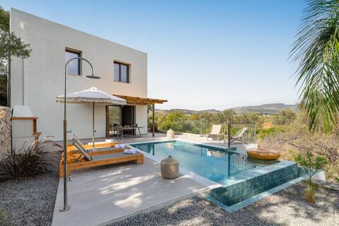 Massari Hills - Moon Villa