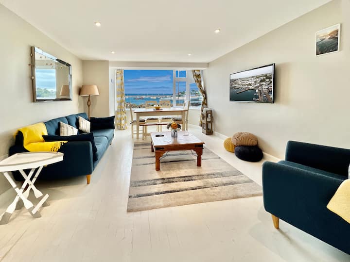 1 Dolphin Court - Dartmouth