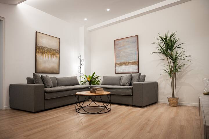 Acropolis Holmes Residence gallery image 4