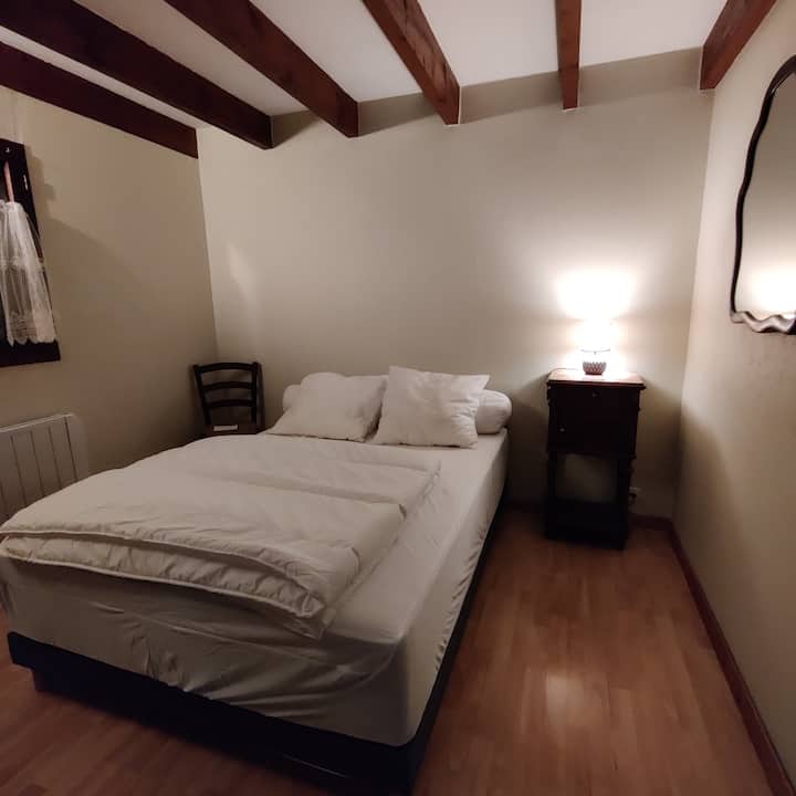 غرفة النوم 1