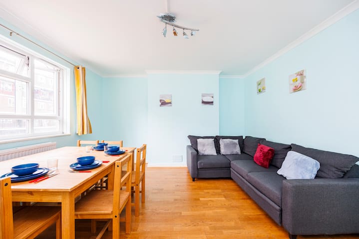 3 Bedroom Flat in the heart of Shoreditch gallery image 4