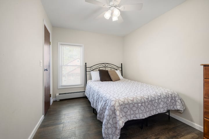 غرفة النوم 1