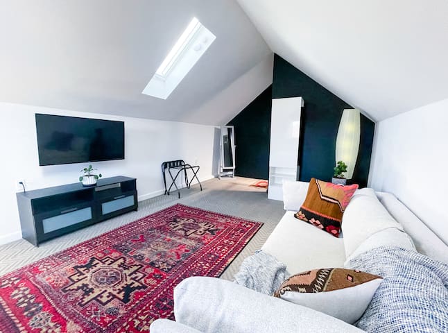 The Little Black House On Larimer gallery image 3