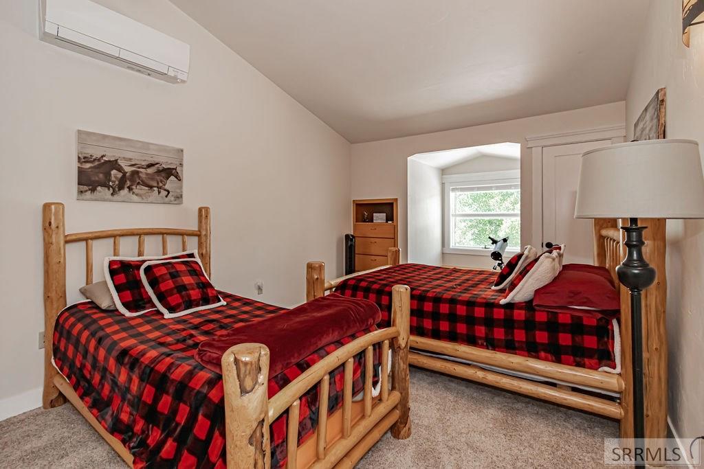 带卫生间的1号阁楼卧室 