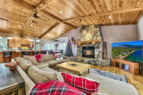 Forest Land+Back Yard Trails, Hot Tub, Pool Table