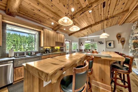 Forest Land, Back Yard Trails, Hot Tub, Game Room