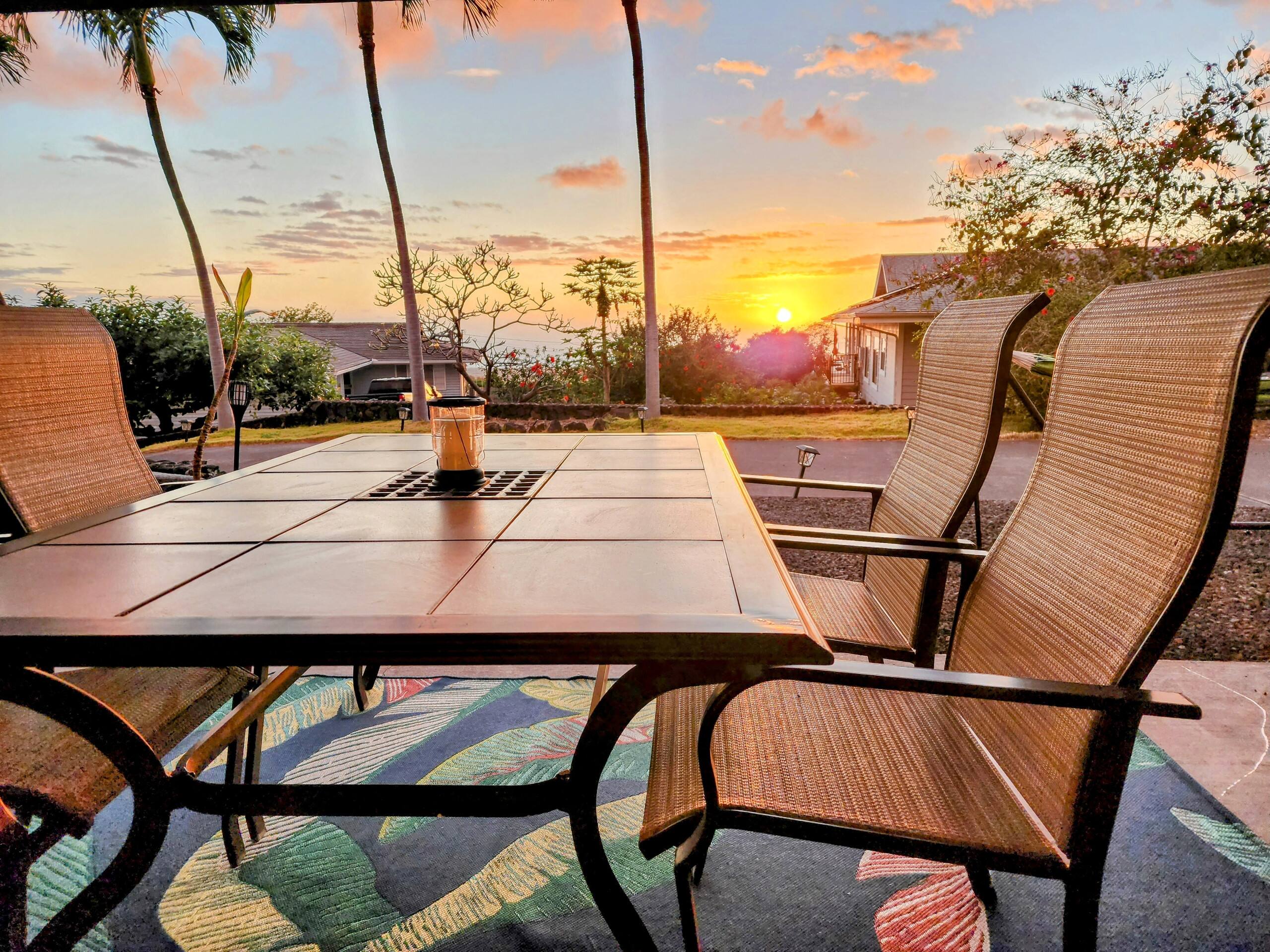 Home in Kailua-Kona · ★5.0 · 2 bedrooms · 2 beds · 1 bath - Image 12