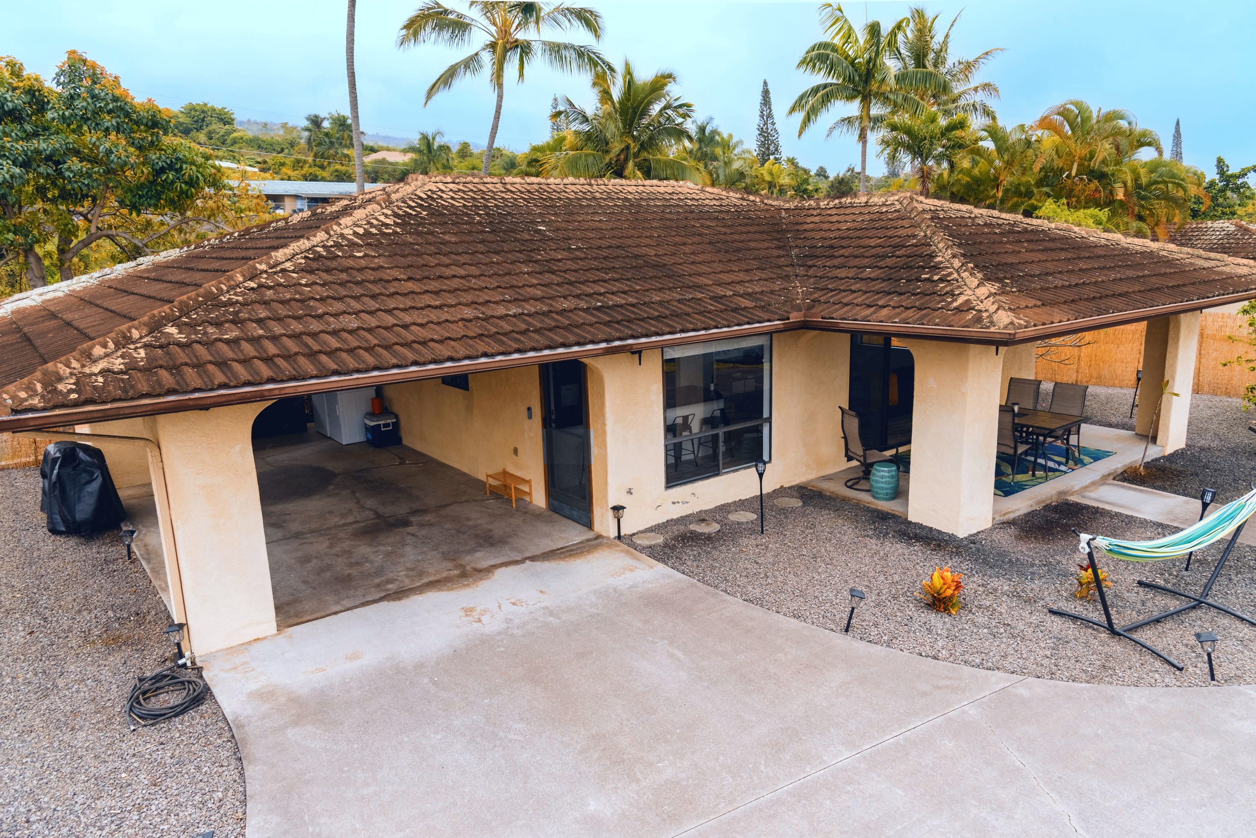 Home in Kailua-Kona · ★5.0 · 2 bedrooms · 2 beds · 1 bath - Image 22