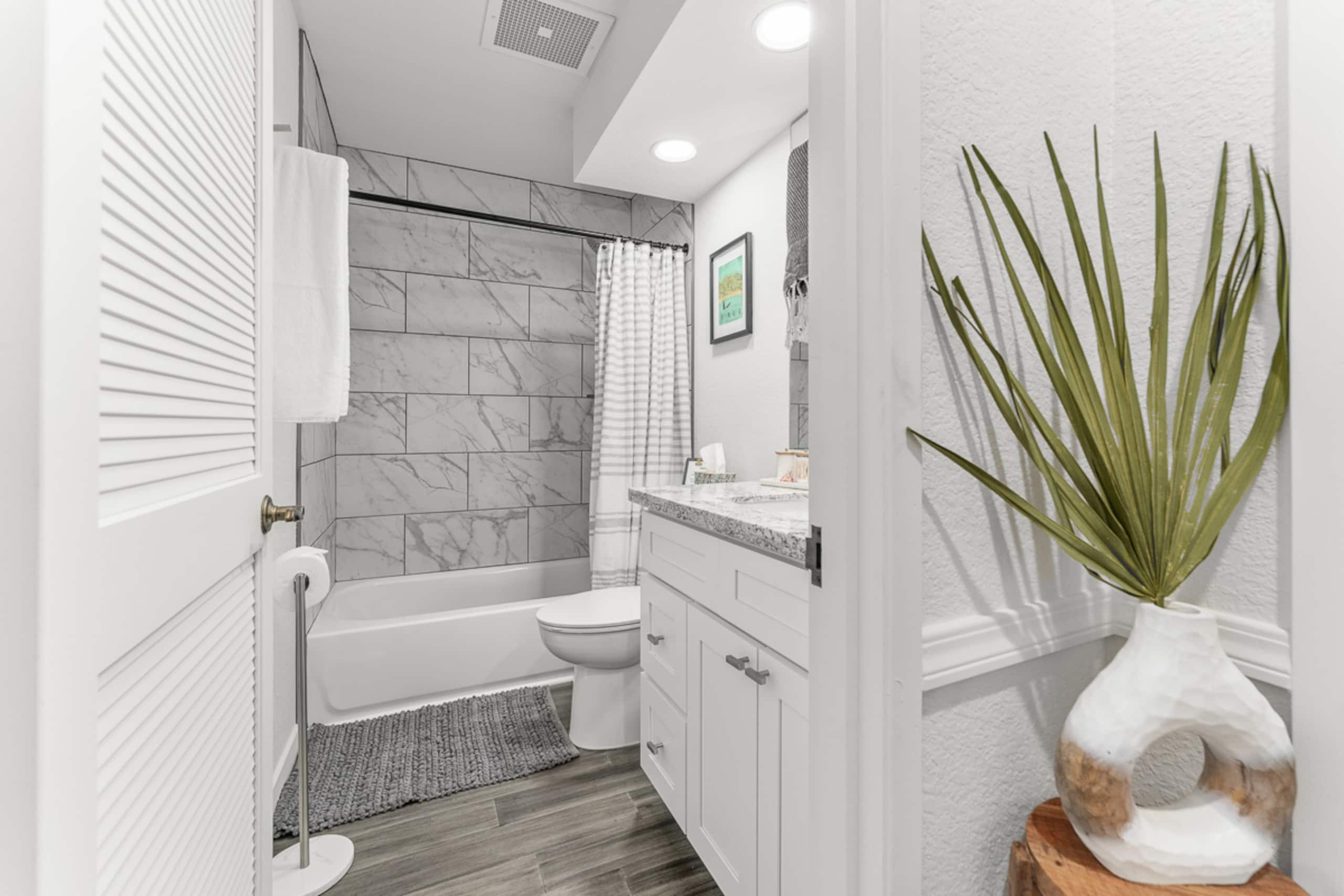 Condo in Wailea · ★5.0 · 1 bedroom · 2 beds · 2 baths - Image 21