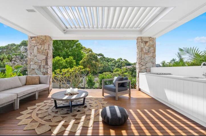 Avora gallery image 3