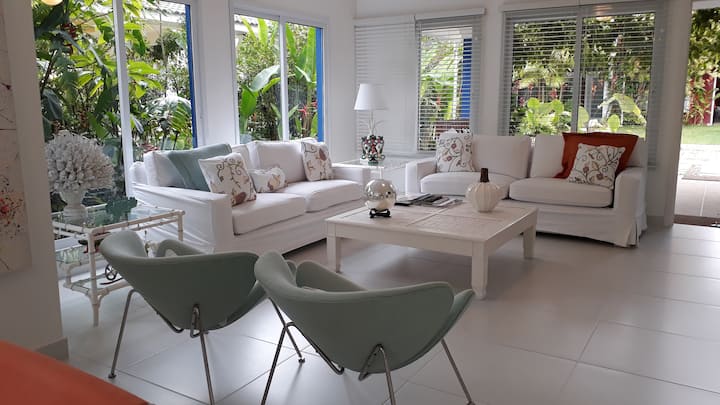 Casa 4 quartos, com piscina