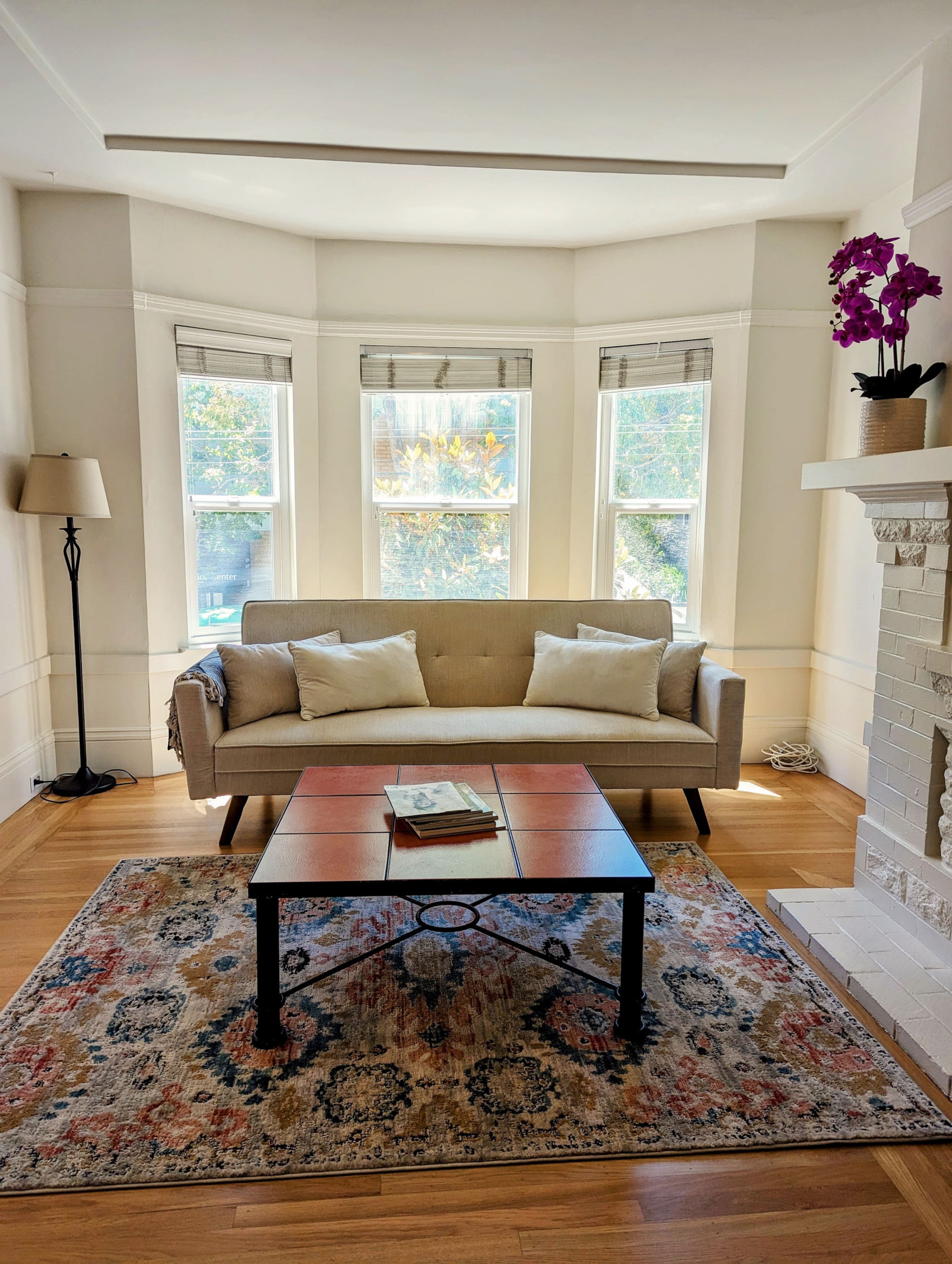 Home in San Francisco · ★4.98 · 2 bedrooms · 3 beds · 1 bath - Image 2
