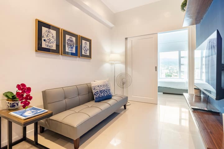 10th Floor, 1 Br With Mall At Cebu City Center - Cebu