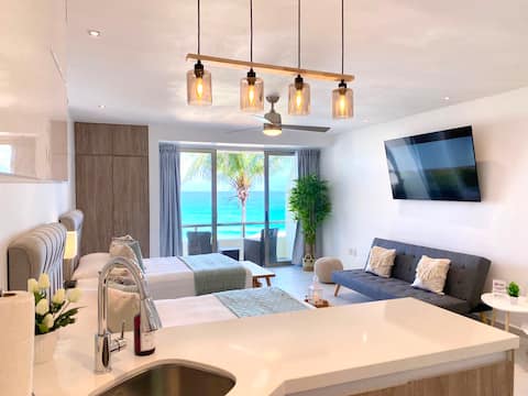 Successful Airbnb property: Cancun Hotel Zone with Ocean View*403 in Cancún