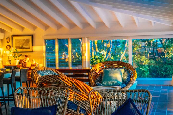 “Boomerang House” – private beach access gallery image 4