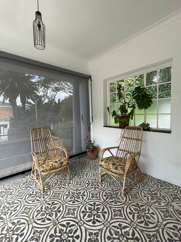 Summer in Cape Town – pool, pizza & pet-friendly gallery image 2