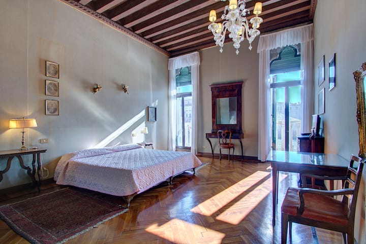 stylish double bedroom #2
