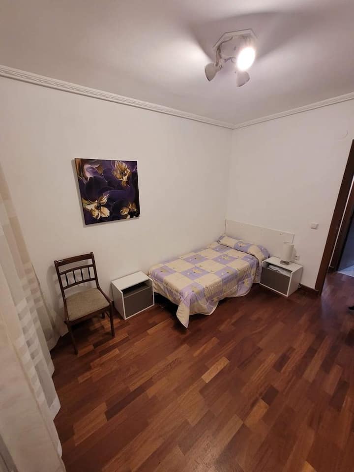 საძინებელი 2