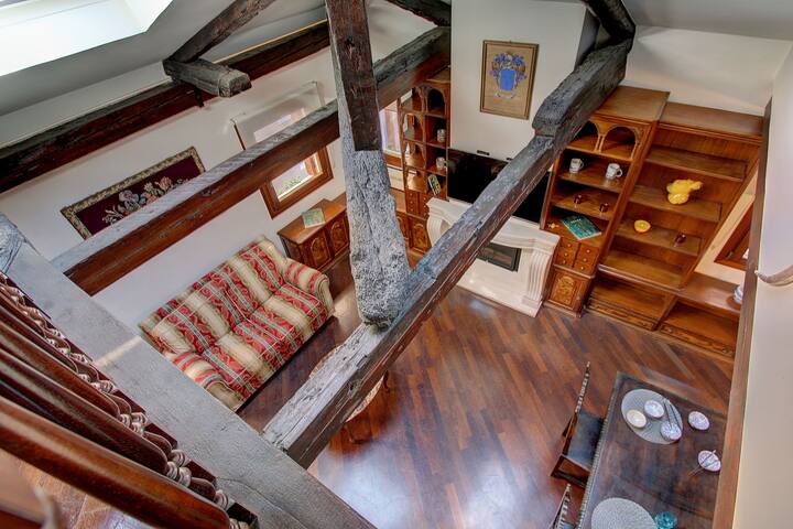 Marcopolo Private~Terrace gallery image 4