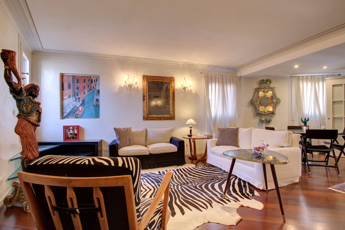 غرفة معيشة أنيقة