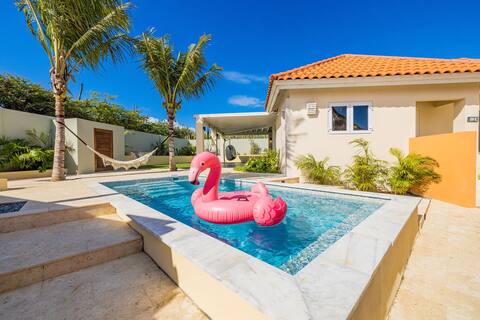 NEW Villa - Beautiful 3BR 2BA with Private Pool