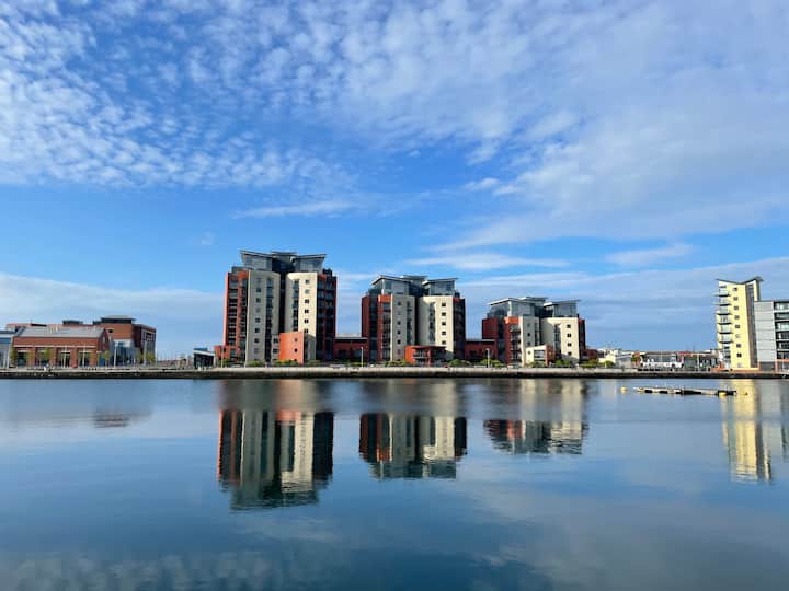 Penthouse with sea views Apartments for Rent in Swansea, Wales