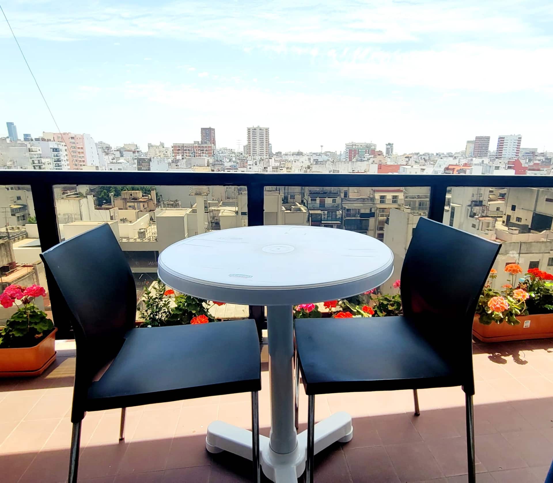 Cozy apartment in Recoleta with balcony and pool