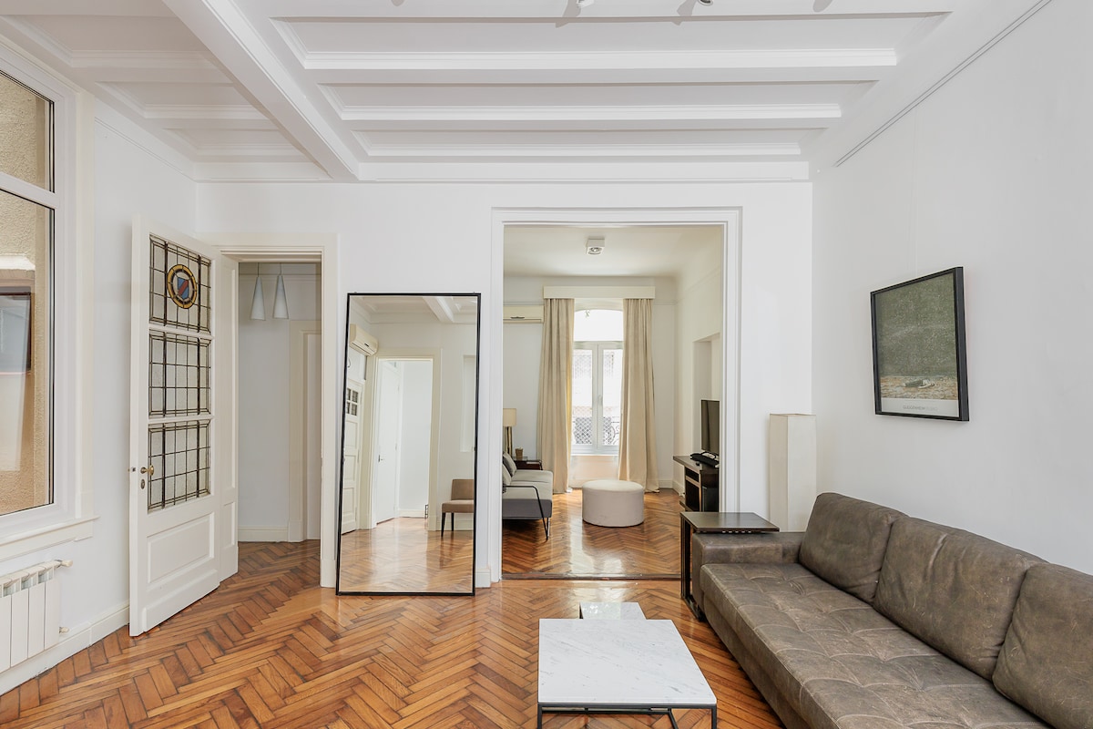 Departamento de 2 ambientes reciclado en Recoleta