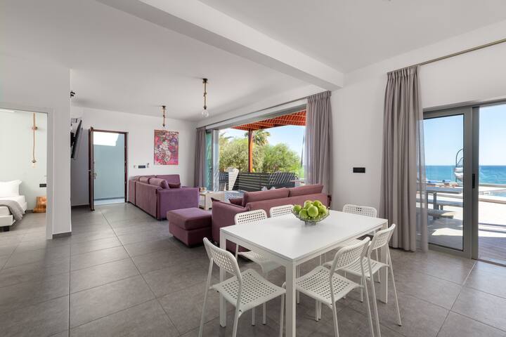 6 Bed Superb Seaview Villa with Private Pool V.5 gallery image 3