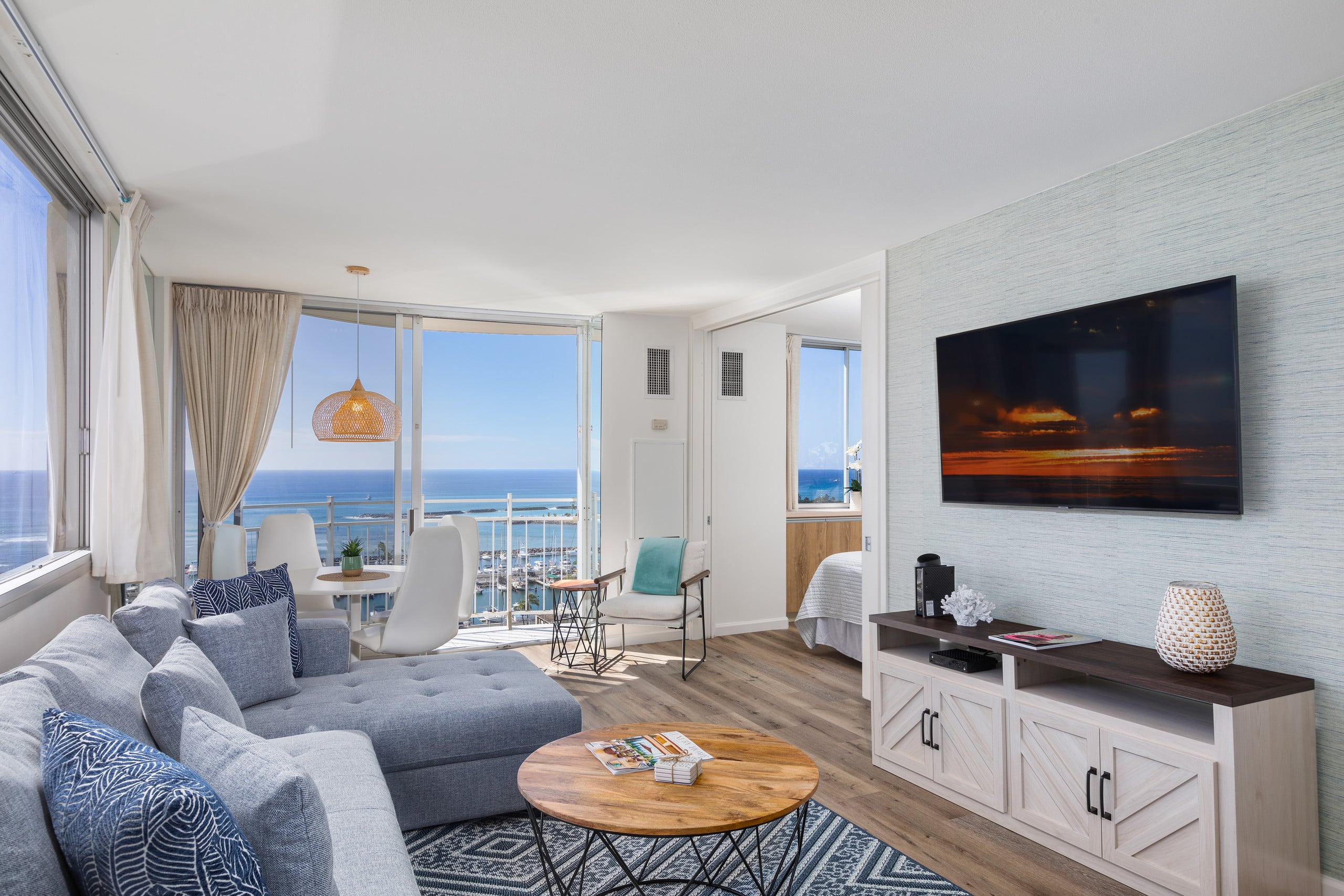 Ilikai Collection # 12. Corner Oceanfront condo ! - Image 3