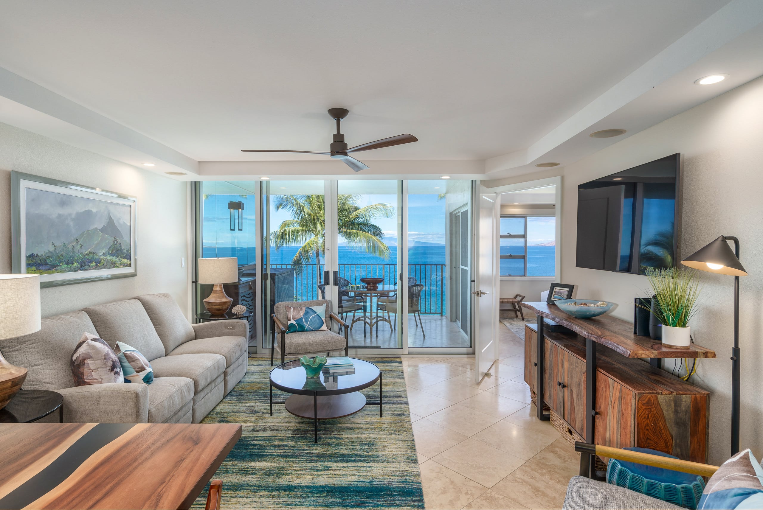 Top Floor-Stunning Ocean Views - Image 1