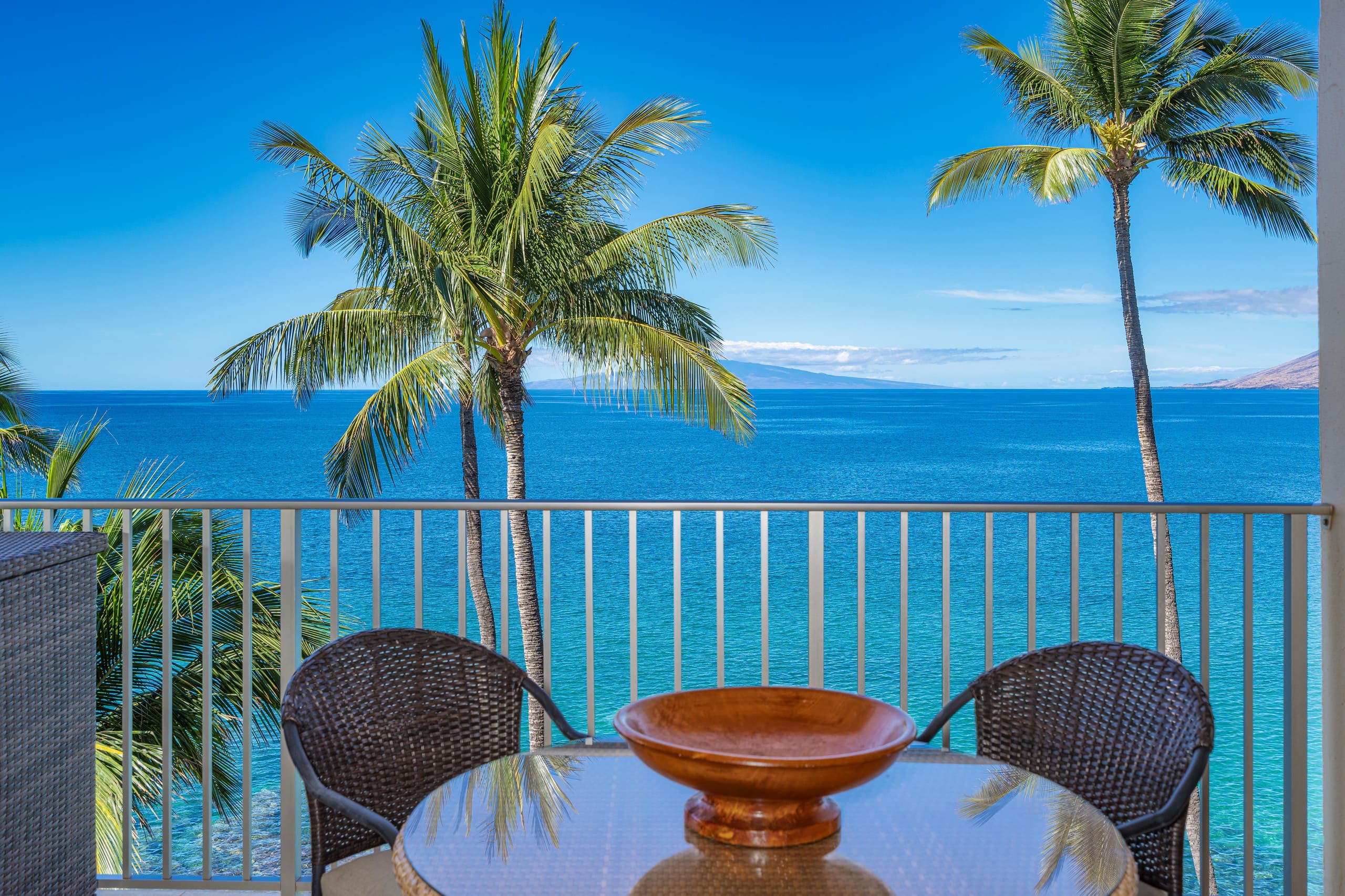 Top Floor-Stunning Ocean Views - Image 15