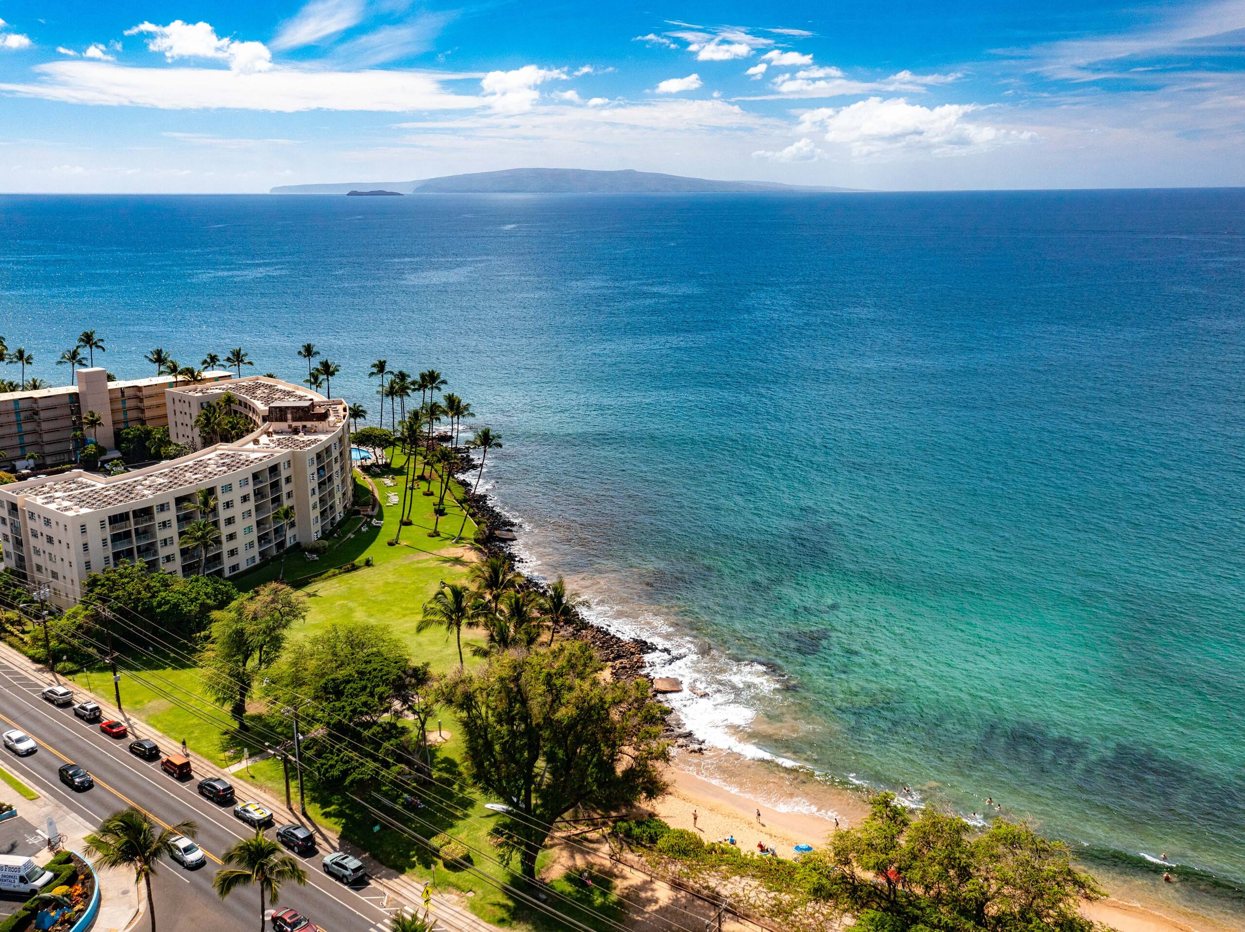 Top Floor-Stunning Ocean Views - Image 32