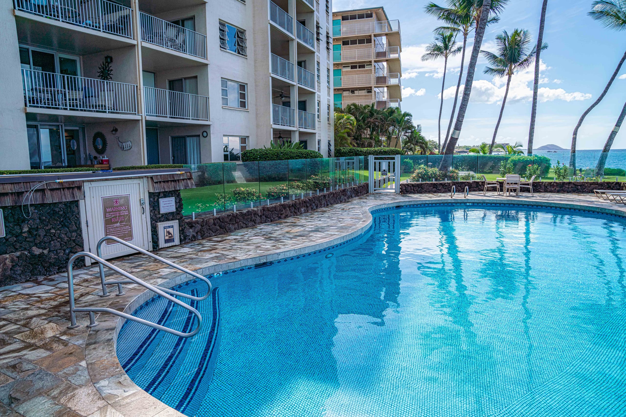 Top Floor-Stunning Ocean Views - Image 27