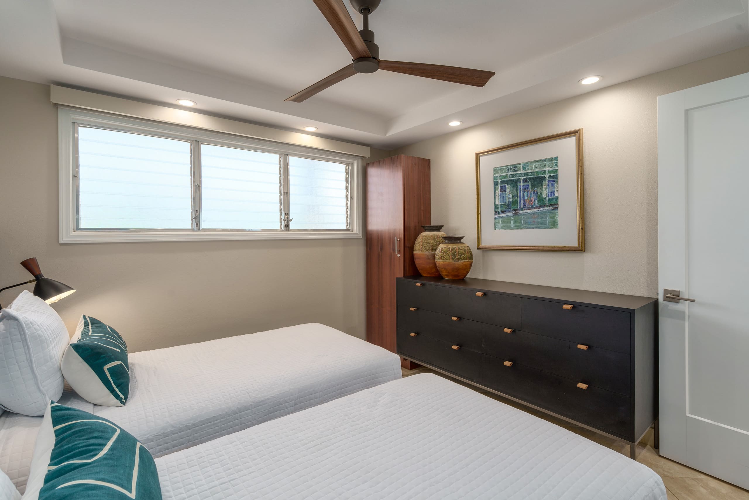 Top Floor-Stunning Ocean Views - Image 22