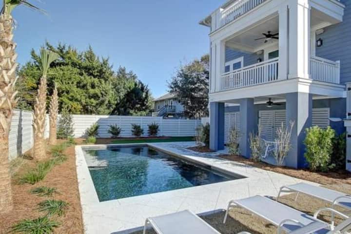 Coastal Manor - Isle of Palms, SC