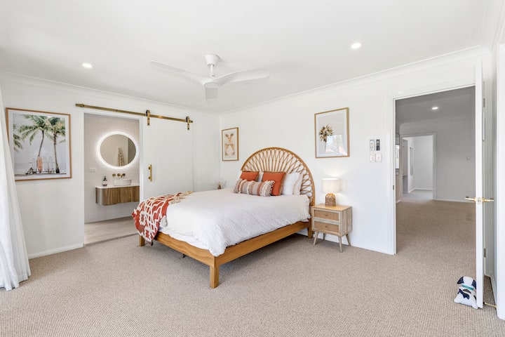 غرفة النوم الرئيسية - كينج