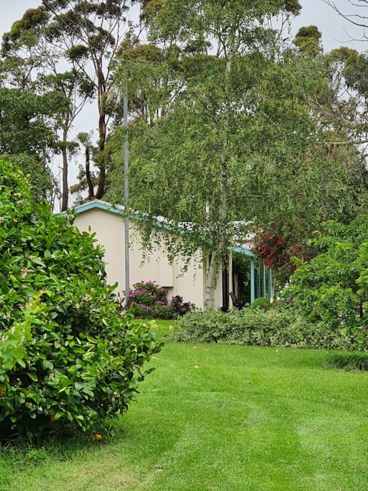 KirKara Dairy Cottages for Rent in Compton, South Australia