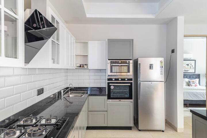 Cook and dine in style in our fully equipped kitchen
