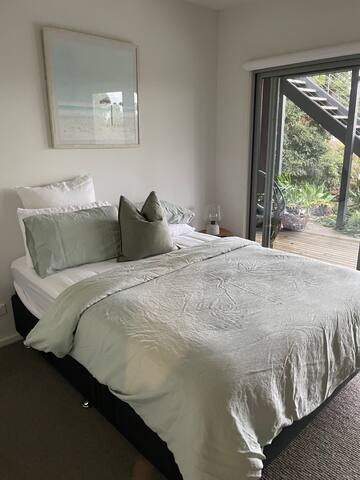 Beach beauty Dromana gallery image 3