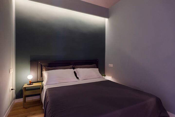 “LeoApartment” – Historic City Center District gallery image 5