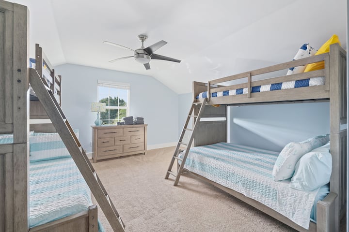 Habitación con literas: 2 literas completas/individuales.