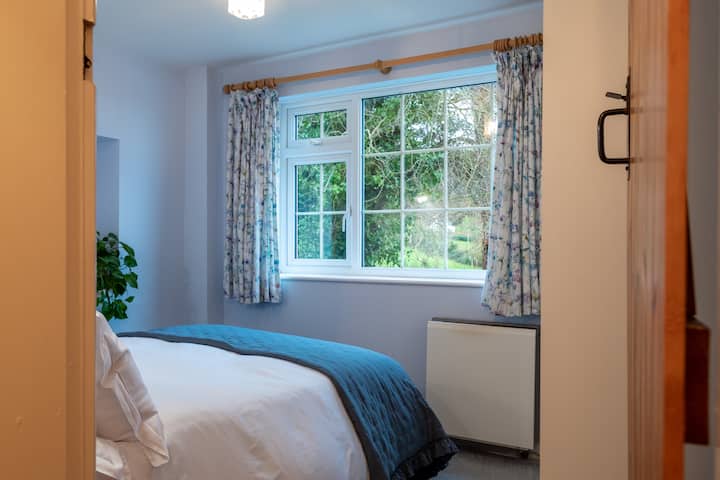 Ground floor double bedroom