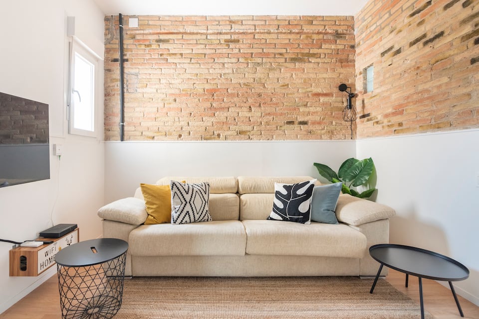 Cozy apartment near the sea — Poble Nou, Barcelona