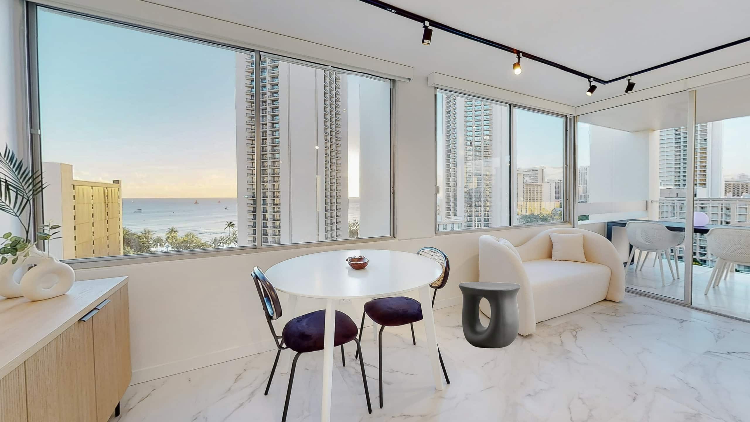 Hotel in Honolulu · ★4.81 · 1 bedroom · 1 bed · 1 private bath - Image 4